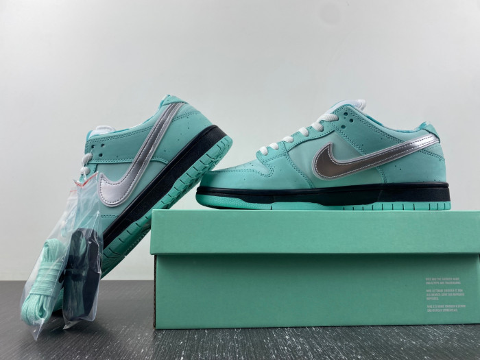 Nike SB Dunk Low  BV1310-402