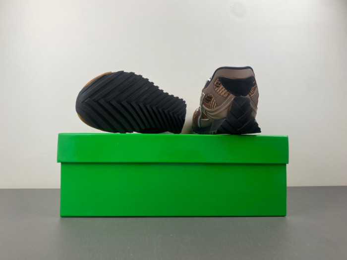 b0tt*ga Ven*ta orbit sneaker