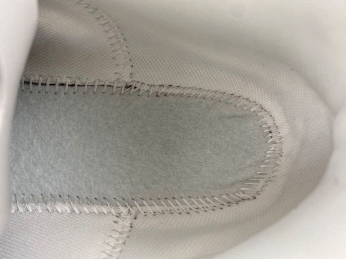 b0tt*ga Ven*ta orbit sneaker