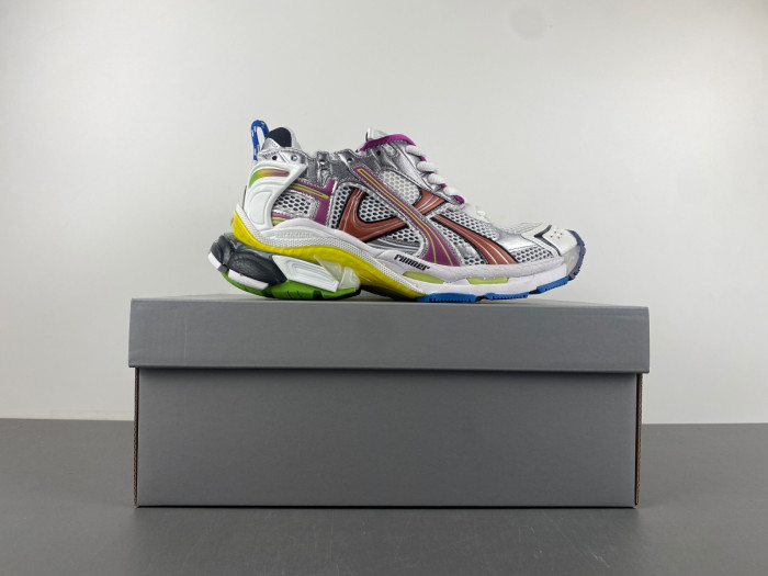 Ba1en*iaga runner 772774-w3rbw-9168