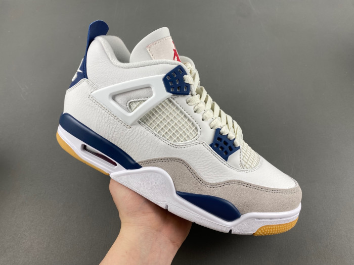 Nike SB x Air Jordan 4 “Navy” (2025) DR5415-100