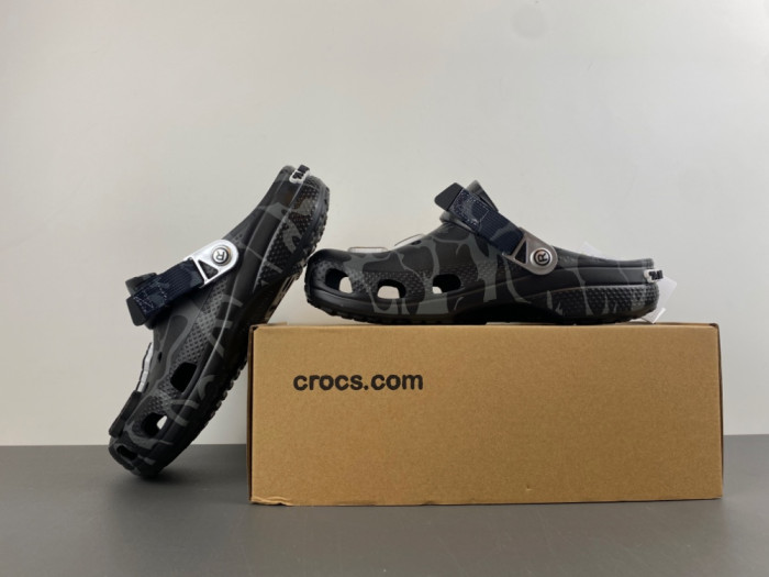 bape x Cr0c5 classic clog 