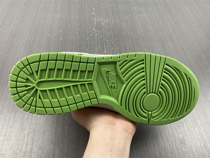 Nike Dunk Low Chlorophyll  DJ6188-300