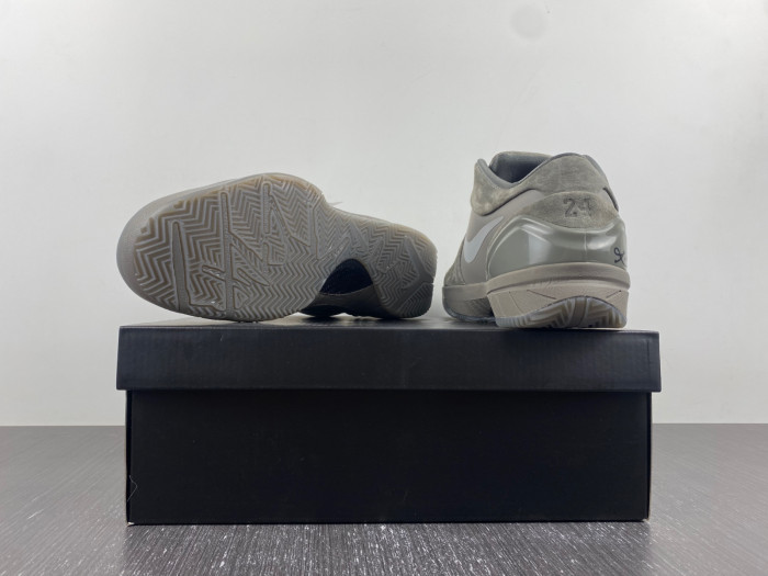 Nike Zoom Kobe 4  869450-005