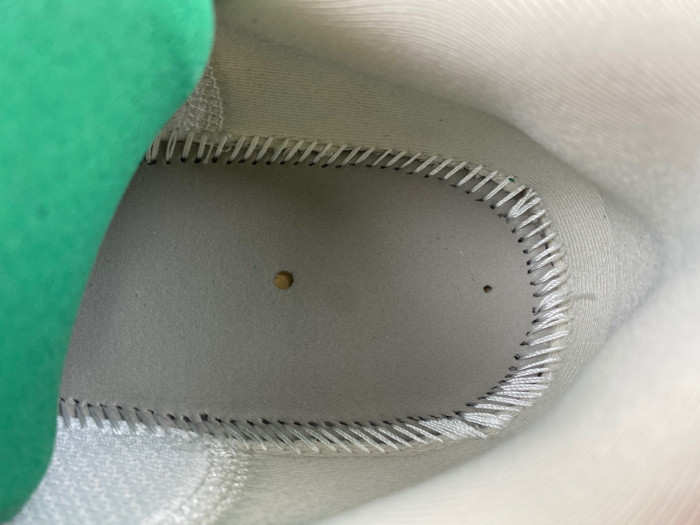 Nike Air Zoom Pegasus 40 WIDE DV7480-100