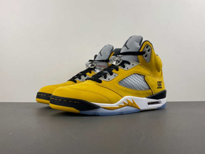 Air Jordan 5 “Tokyo” IO3372-700