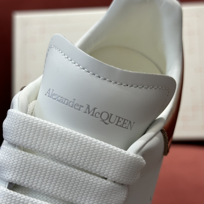 A1exa*der Mcqv*en Sneaker