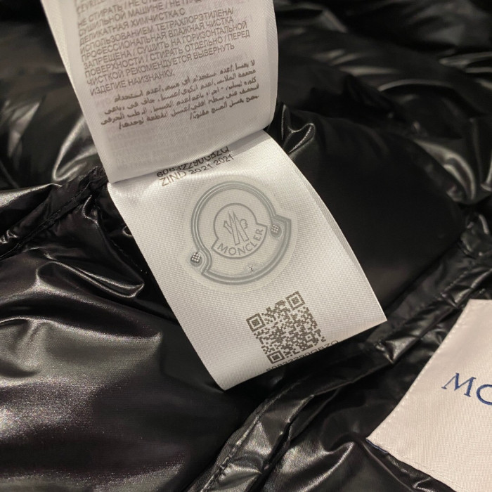 Mcl Lacet Hooded Down Waistcoat