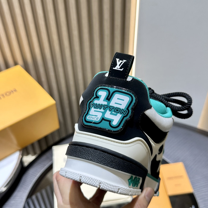 l0vis Vvtt0n skate trainer