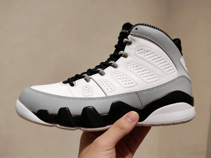 Jordan Air Jordan 9 Retro Barons 302370-106
