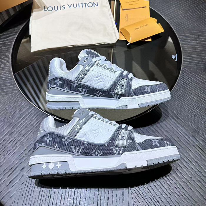 l0vis Vvtt0n lv trainer