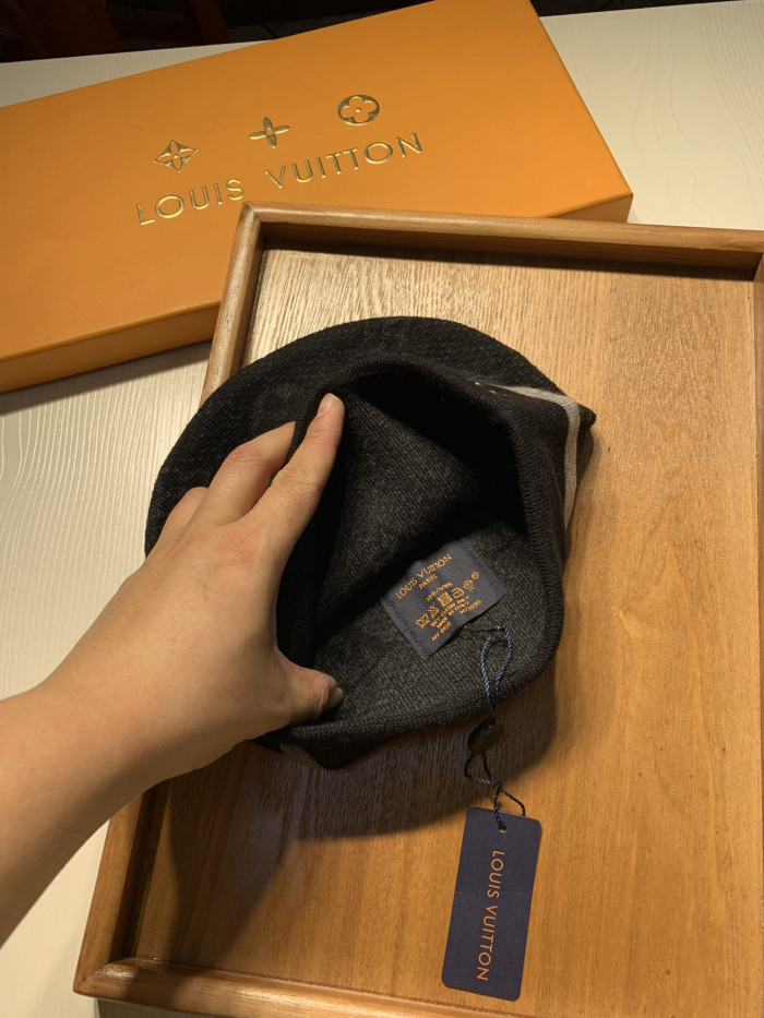 LV HATS