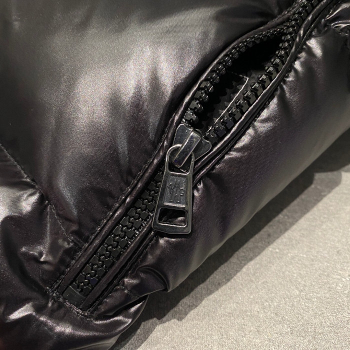 Mcl Lacet Hooded Down Waistcoat