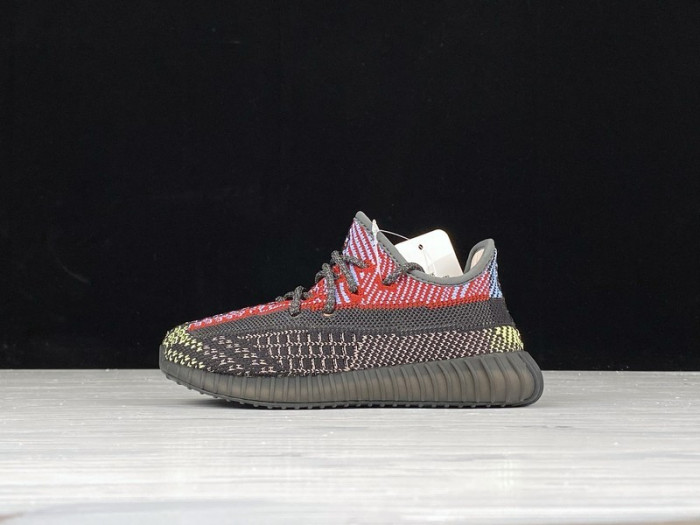 ad*s Y**zy boost 350 v2 yecheil fx0777(kid)