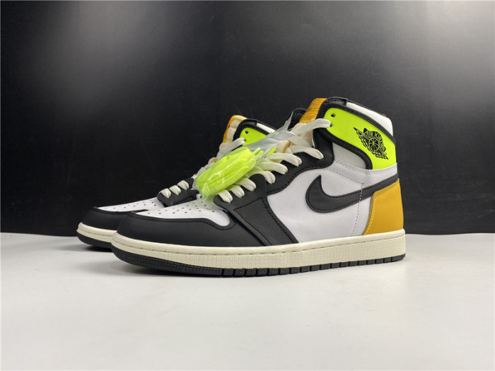 AIR JORDAN 1 HIGH OG “VOLT GOLD 555088-118