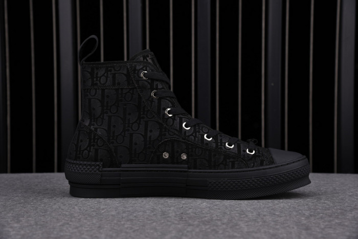 DR B23 HIGH-TOP SNEAKERS 0116