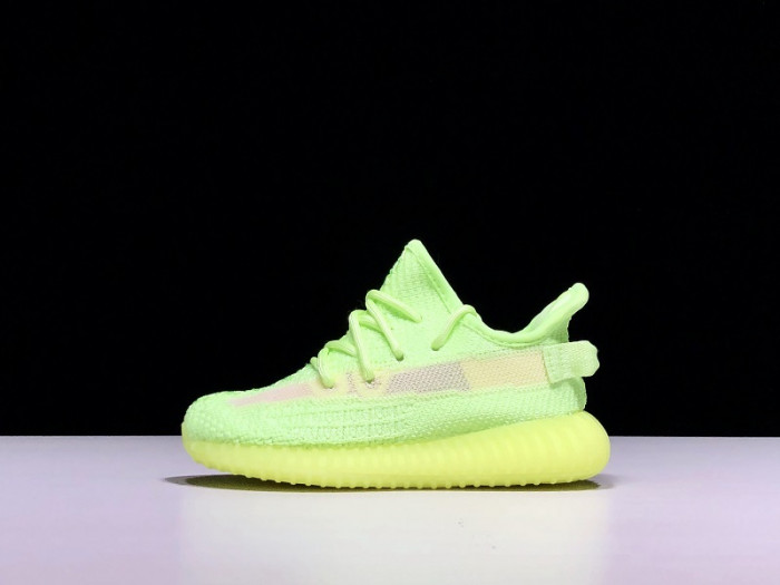 ad*s Y**zy boost 350 v2 glow eg5293(kid)