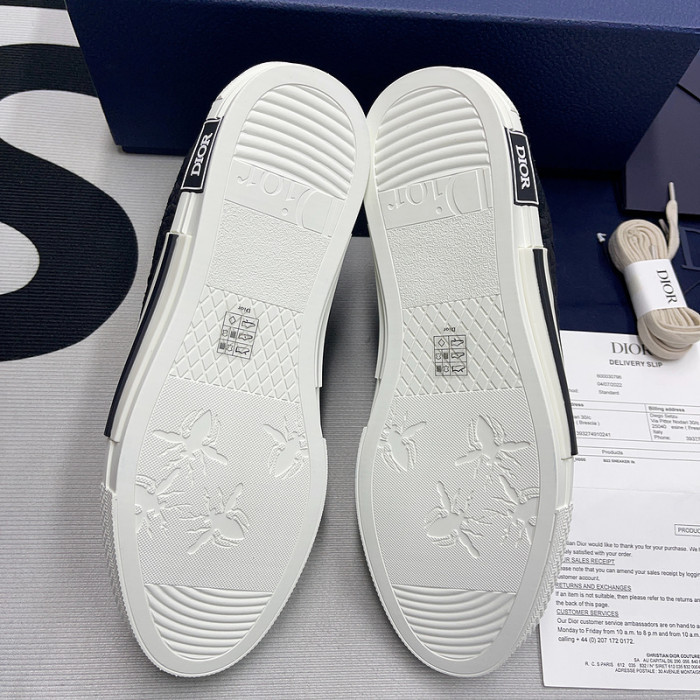 B23 OBLIQUE HIGH TOP SNEAKERS T00480H075