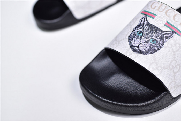 GC SANDALS