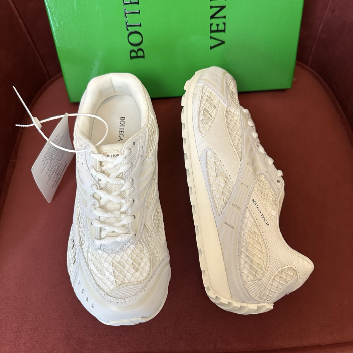 b0tt*ga Ven*ta orbit sneaker