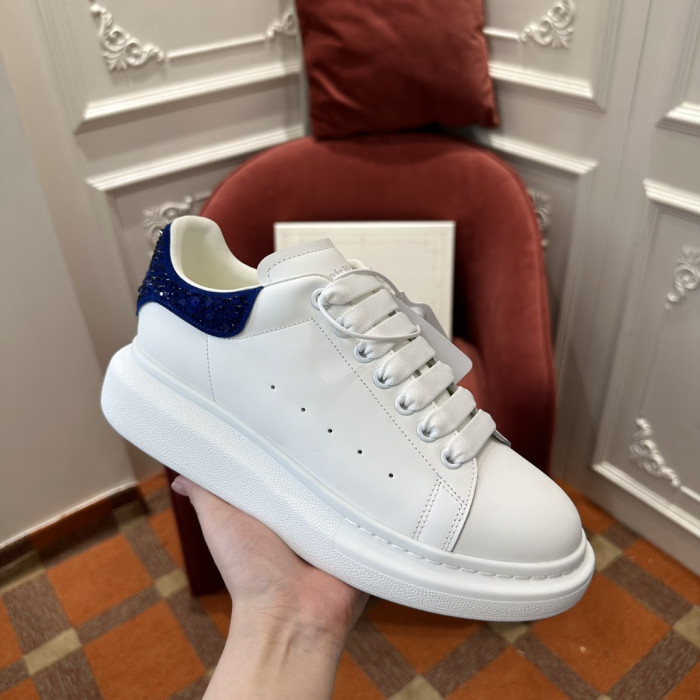 A1exa*der Mcqv*en Sneaker