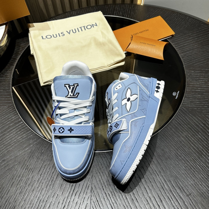 L0vis Vvtt0n LV trainer