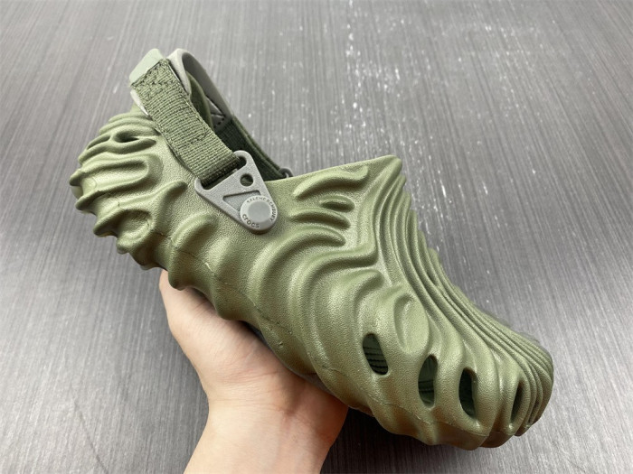 Cr*0*s pollex clog by salehe bembury cucumber 207393-309