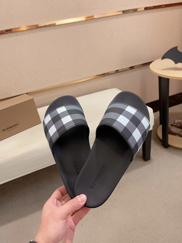 Bv*b*rry slides
