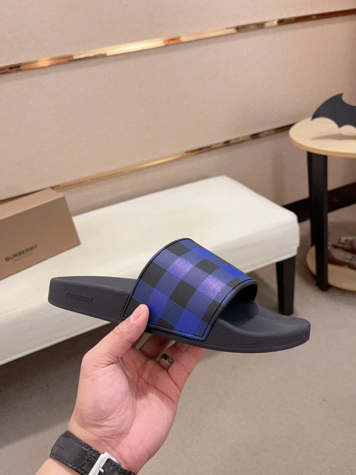 Bv*b*rry slides
