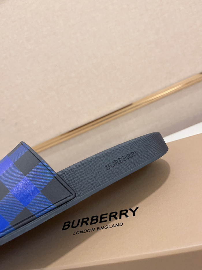 Bv*b*rry slides
