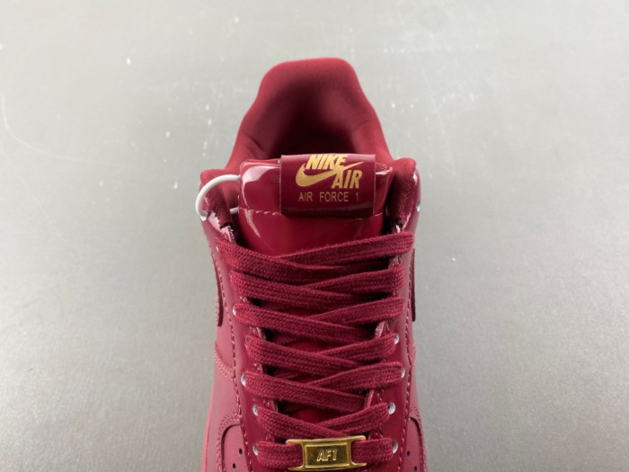 NIKE AIR FORCE 1 LOW SYNA CENTRAL CEE DARK BEETROOT IO9970-638