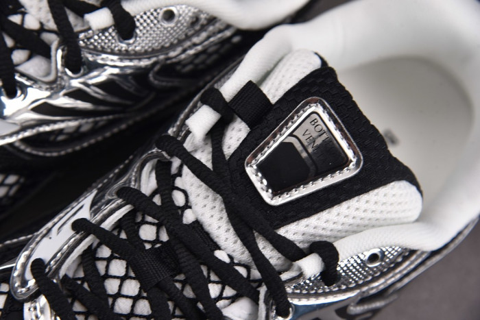 B0tt*ga Ven*ta Orbit Sneaker