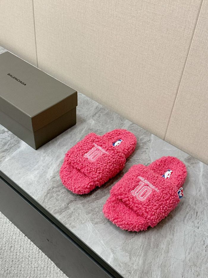 Ba1en*iaga FURRY SLIDE SANDAL