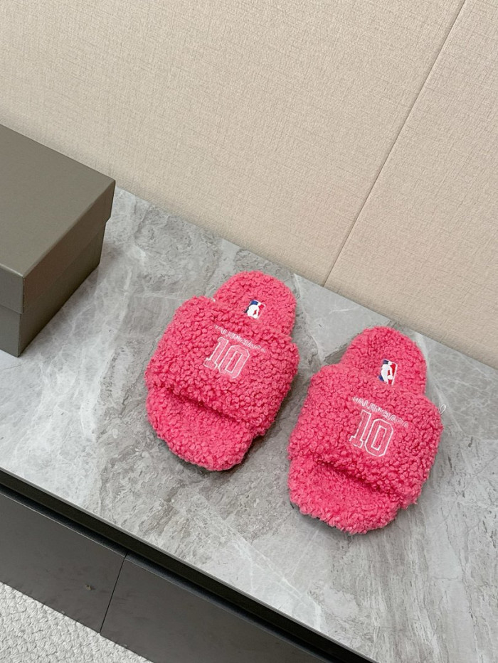 Ba1en*iaga FURRY SLIDE SANDAL
