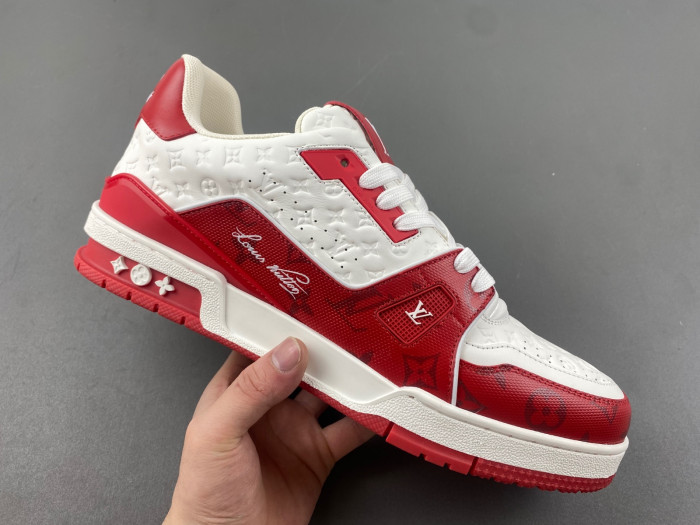 l0vis Vvtt0n lv trainer