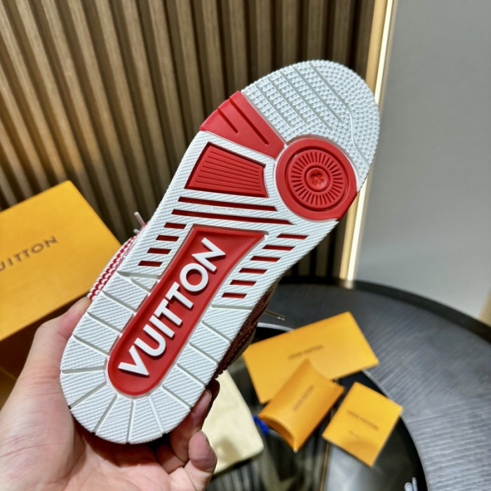 l0vis Vvtt0n skate trainer