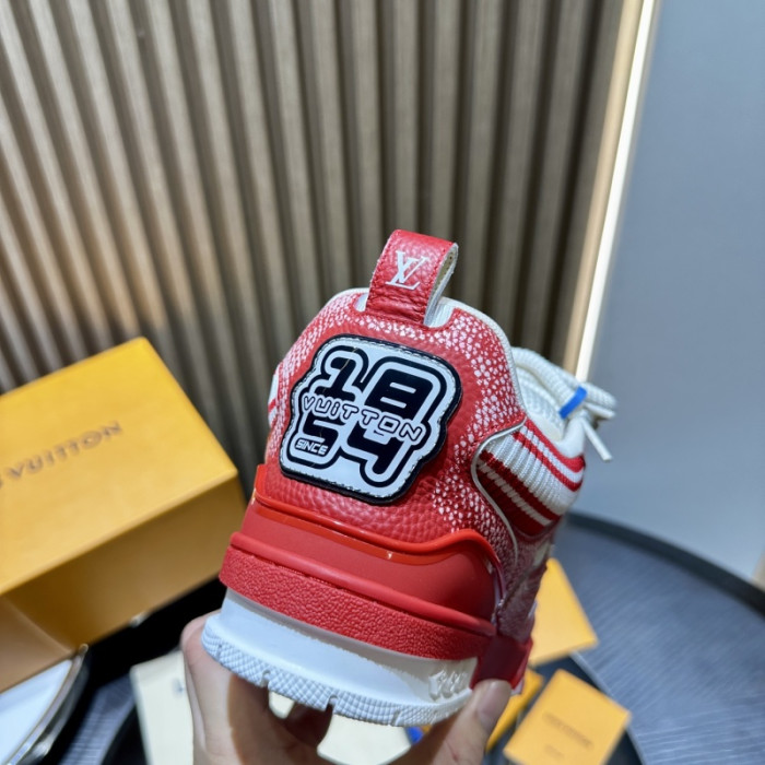 l0vis Vvtt0n skate trainer