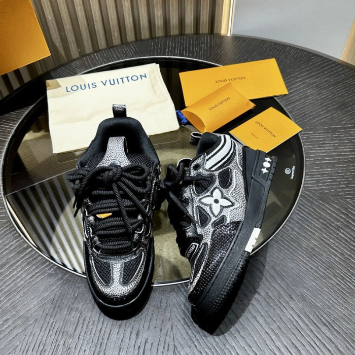 l0vis Vvtt0n skate trainer