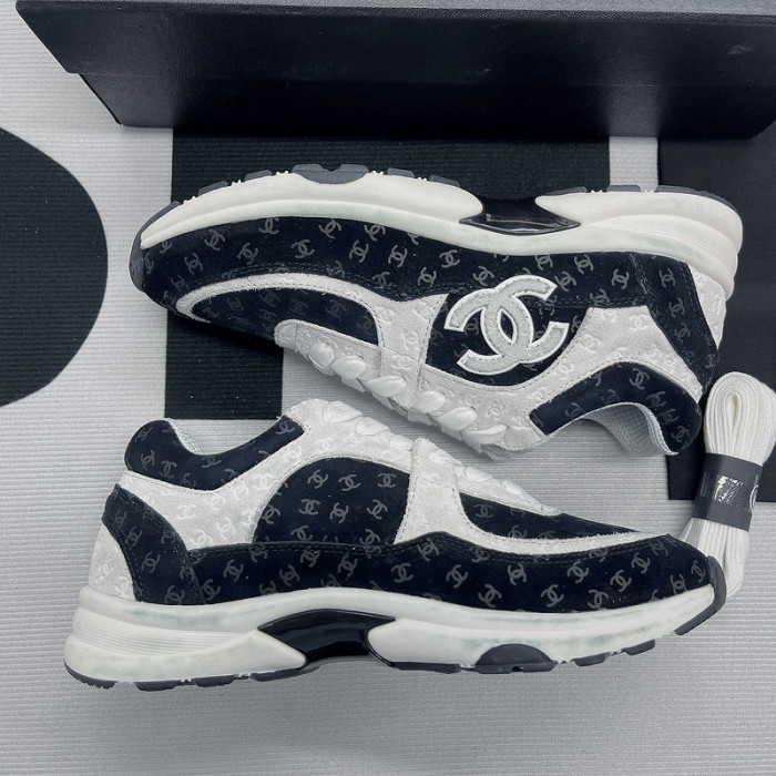 Ch**el sneaker