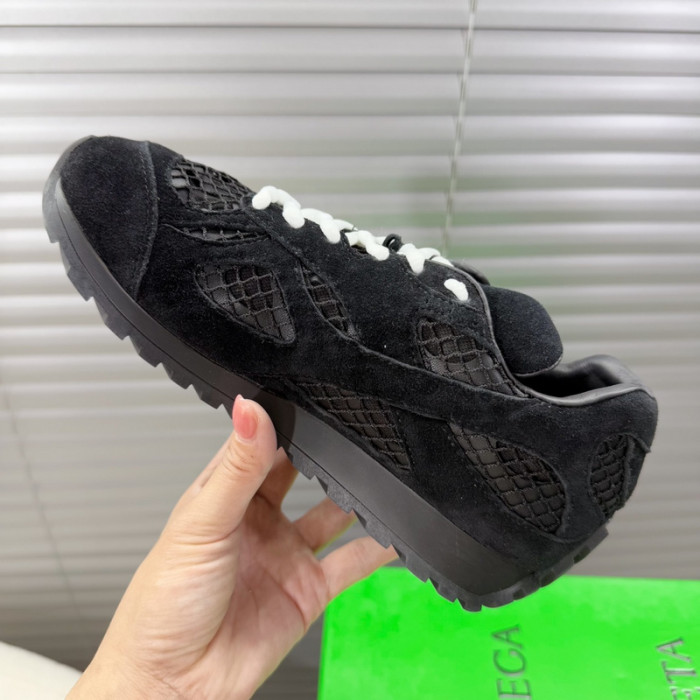 B0tt*ga Ven*ta ORBIT SNEAKER