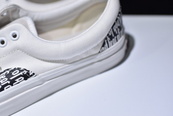 FEAR OF GOD VANS OG ERA LX VN0OZDGEY