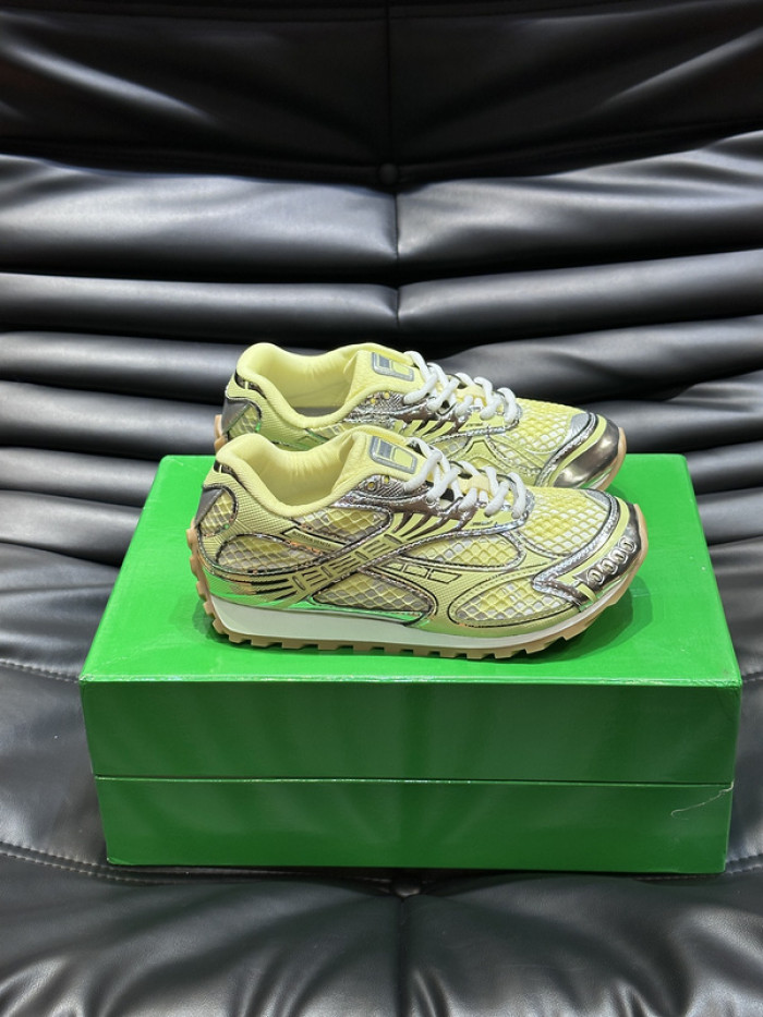 b0tt*ga Ven*ta orbit sneaker