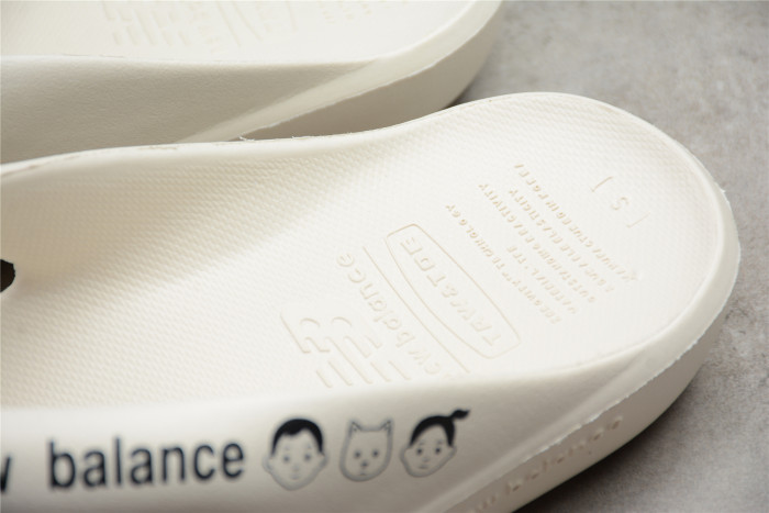 New Balance x TAW&TOE SD5601 Flip-Flops Ivory SD5601GIV