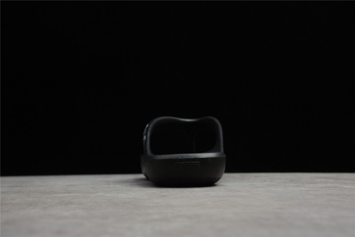 New Balance x TAW&TOE SD5601 Flip-Flops Black SD5601GBK