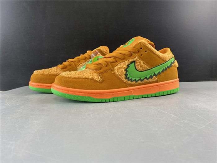 Nike SB Dunk Low Grateful Dead Bears Orange CJ5378-800